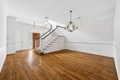 6022 Burgoyne Road, Houston, TX 77057 - Photo 15