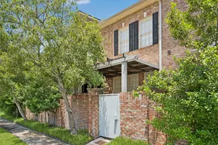 6022 Burgoyne Rd, Houston, TX 77057 - Photo 1