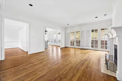6022 Burgoyne Road, Houston, TX 77057 - Photo 19