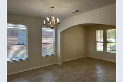 12231 Auronia Dr, Houston, TX 77067 - Photo 5