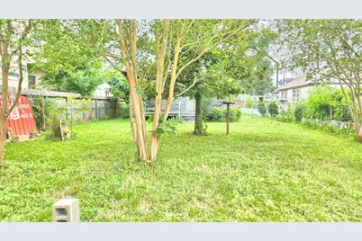 2518 Detering Street, Houston, TX 77007 - Photo 3