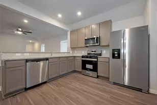 13625 Goldeye Dr, Conroe, TX 77384 - Photo 11