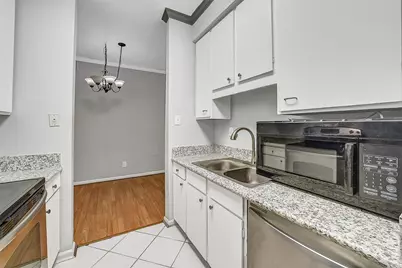 10051 Westpark Drive #253, Houston, TX 77042 - Photo 11