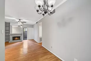 10051 Westpark Dr, Houston, TX 77042 - Photo 7