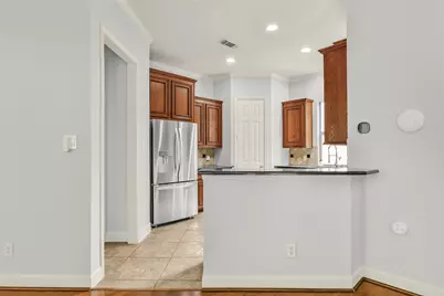 1607 W Dallas Street #A, Houston, TX 77019 - Photo 11