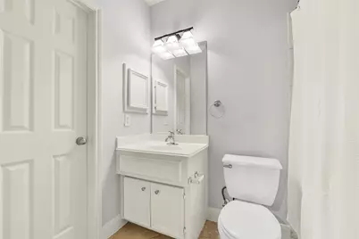 1607 W Dallas Street #A, Houston, TX 77019 - Photo 5