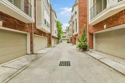 1607 W Dallas Street #A, Houston, TX 77019 - Photo 27