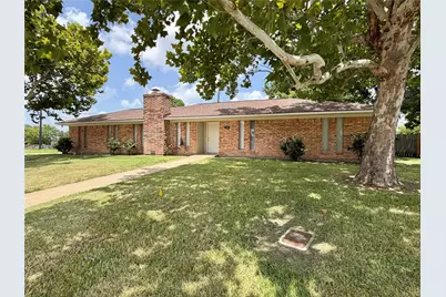 403 Lotus Street, Lake Jackson, TX 77566 - Photo 1