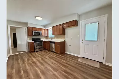 403 Lotus Street, Lake Jackson, TX 77566 - Photo 13