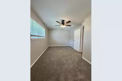403 Lotus Street, Lake Jackson, TX 77566 - Photo 21