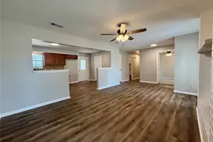 403 Lotus St, Lake Jackson, TX 77566 - Photo 11