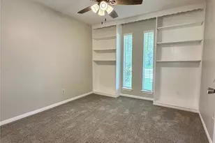 403 Lotus St, Lake Jackson, TX 77566 - Photo 19