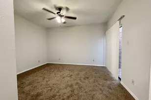 3740 Thistlemont Dr, Houston, TX 77042 - Photo 21
