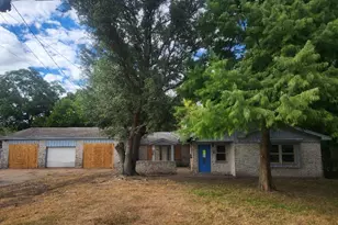 230 Kansas St, Bacliff, TX 77518 - Photo 5