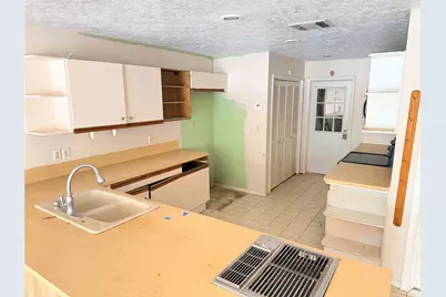 16015 Golf Club Drive, Crosby, TX 77532 - Photo 11