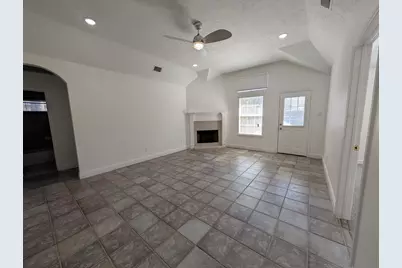 104 Ponderosa Trail, Conroe, TX 77301 - Photo 9