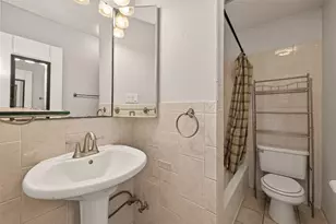 9029 Gaylord St, Houston, TX 77024 - Photo 5