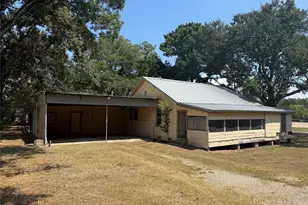 2410 Holly St, Waller, TX 77484 - Photo 1