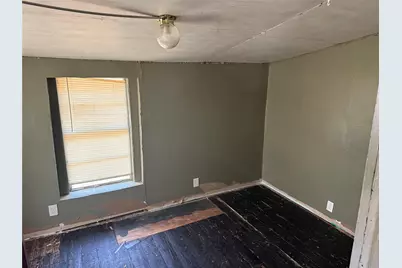 2410 Holly Street, Waller, TX 77484 - Photo 7