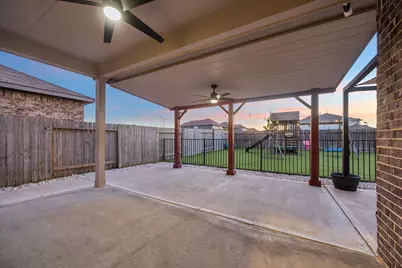 16019 Jordan Meadow Way, Hockley, TX 77447 - Photo 33