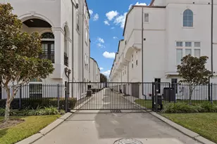 2706 Freund St, Houston, TX 77003 - Photo 21