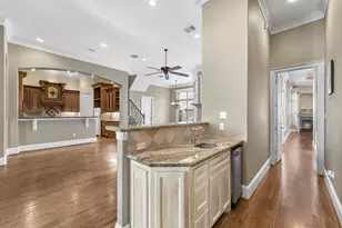 5411 Leopold Dr, Houston, TX 77021 - Photo 9