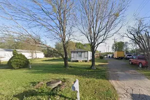 130 Buckingham Ln, Navasota, TX 77868 - Photo 1
