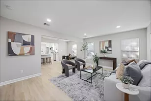5737 Dorbrandt St, Houston, TX 77023 - Photo 9