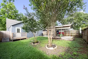 5737 Dorbrandt St, Houston, TX 77023 - Photo 33