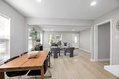 5737 Dorbrandt Street, Houston, TX 77023 - Photo 11