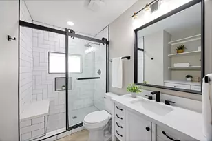 5737 Dorbrandt St, Houston, TX 77023 - Photo 23