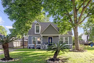 5737 Dorbrandt St, Houston, TX 77023 - Photo 3