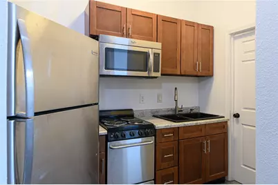 4705 Lyons Avenue #7, Houston, TX 77020 - Photo 3