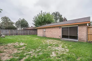 819 Seamaster Dr, Houston, TX 77062 - Photo 15