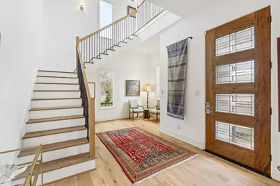 301 W Polk Street, Houston, TX 77019 - Photo 3