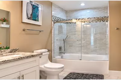 9134 Brandon Street, Houston, TX 77051 - Photo 9