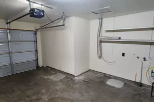 5501 Huisache St, Houston, TX 77081 - Photo 9