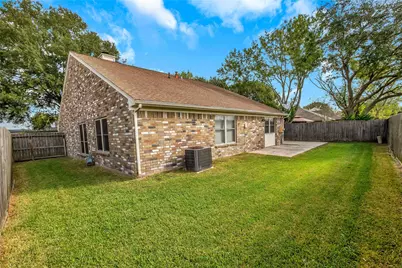 5216 Spring Branch Drive, Pearland, TX 77584 - Photo 17