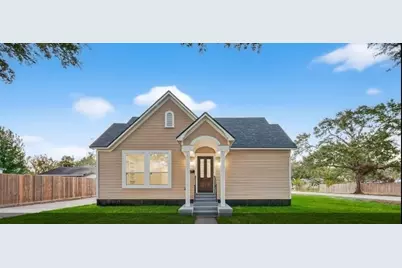 2725 Avenue F, Rosenberg, TX 77471 - Photo 1