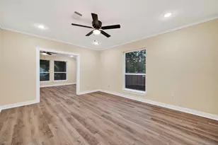 2725 Avenue F, Rosenberg, TX 77471 - Photo 5