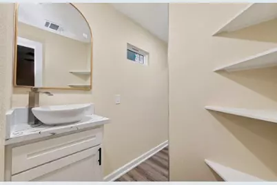 2725 Avenue F, Rosenberg, TX 77471 - Photo 13