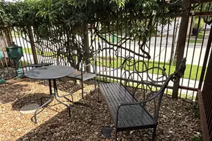 1840 Branard St, Houston, TX 77098 - Photo 5