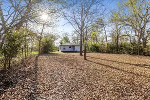 1005 S Dunbar St, Crockett, TX 75835 - Photo 25