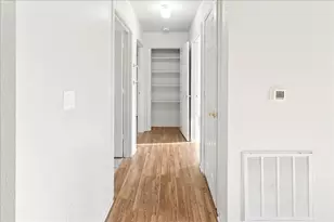 1005 S Dunbar St, Crockett, TX 75835 - Photo 13