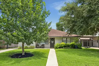 2034 De Milo Drive, Houston, TX 77018 - Photo 1