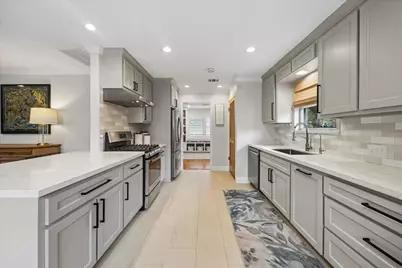 2034 De Milo Drive, Houston, TX 77018 - Photo 9