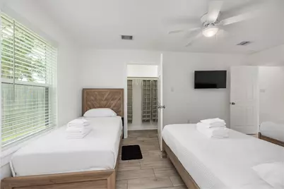 6004 Bois D Arc Street, Houston, TX 77087 - Photo 21