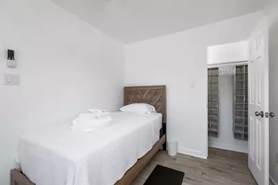 6004 Bois D Arc Street, Houston, TX 77087 - Photo 19