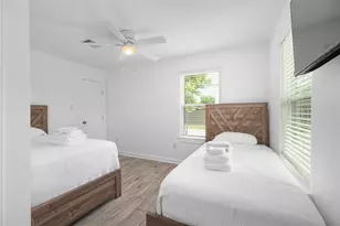 6004 Bois D Arc St, Houston, TX 77087 - Photo 17