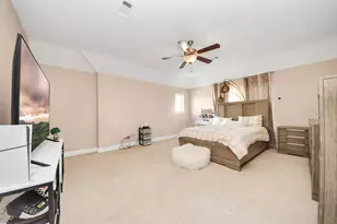 321 Stockport Dr, League City, TX 77573 - Photo 35